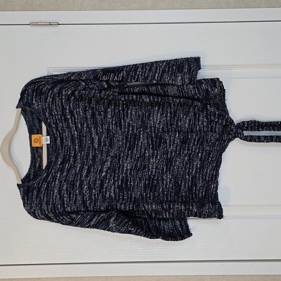 Ruby rd LG 3/4 sleeve top - Picture 1 of 3